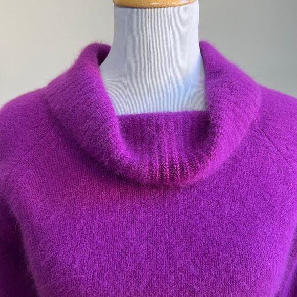 Vintage Y2K Rafaella Angora and Lambs Wool Cowl Neck 3/4 Sleeves Sweater Small - Picture 3 of 8